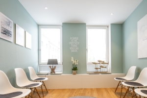 Braunschweiger Zahnarzt Mike Fieger - Wartezimmer