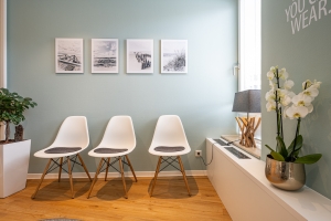 Braunschweiger Zahnarzt Mike Fieger - Wartezimmer