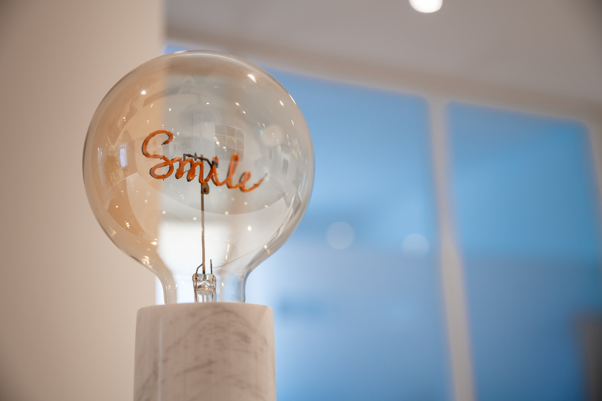 Braunschweiger Zahnarzt Mike Fieger - Smile Lampe