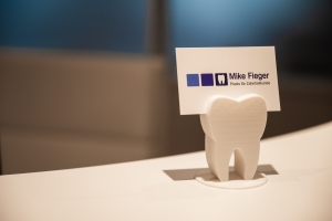 Braunschweiger Zahnarzt Mike Fieger - Visitenkarte